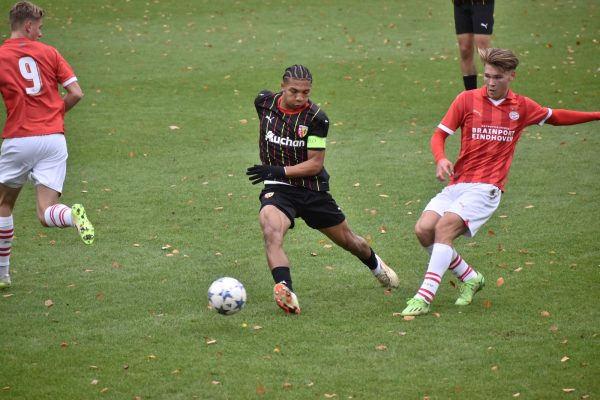 Youth League Fin de série pour le RC Lens battu à Eindhoven