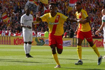 Autour du RC Lens, on fait confiance à Christopher Wooh en l’absence de Jonathan Gradit