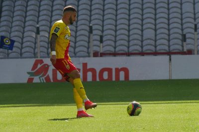 Les coups de pieds arrêtés, une arme très peu utilisée par le RC Lens