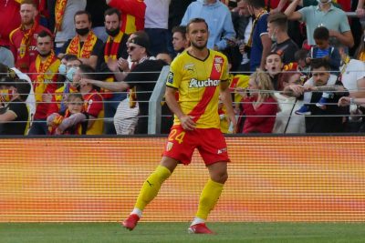 Jonathan Gradit élu meilleur défenseur du RC Lens pour la saison 2021-2022 !