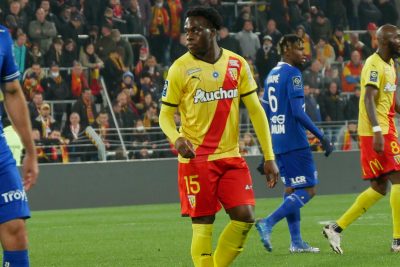 Autour du RC Lens, les espoirs sont minces de voir Arnaud Kalimuendo rester