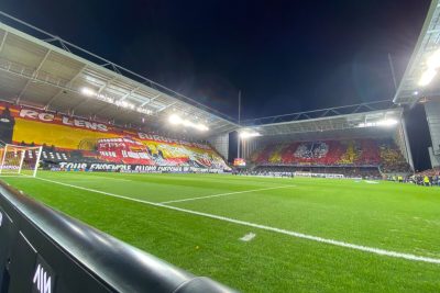 Un 36e match à guichets fermés, un superbe tifo et des fans sévillans présents