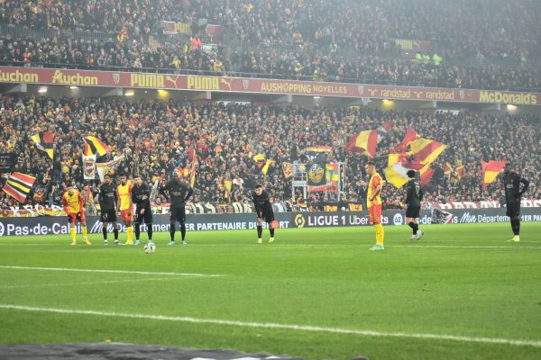 penalty lens paris 140124