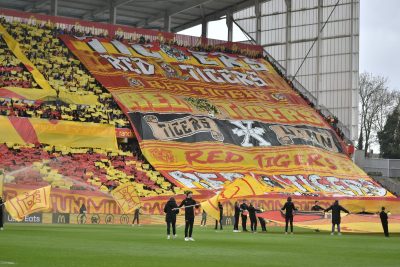 Les Red Tigers ont fêté leurs 30 ans, belle affluence à Bollaert pour le 42e match à guichets fermés de suite