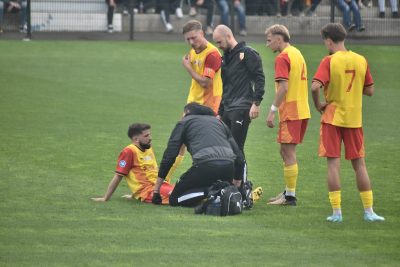 [MAJ] Titulaire avec le RC Lens B, Jimmy Cabot sorti sur blessure avant la pause