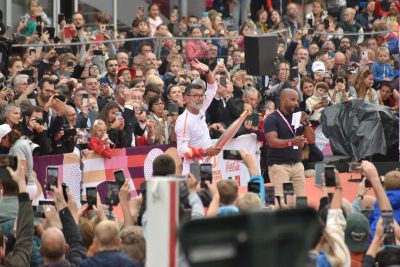 Eric Sikora a allumé le chaudron olympique à Lens