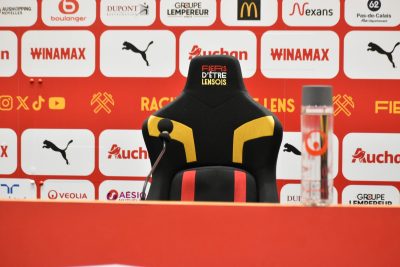 Jeudi, jour de conf’ au RC Lens