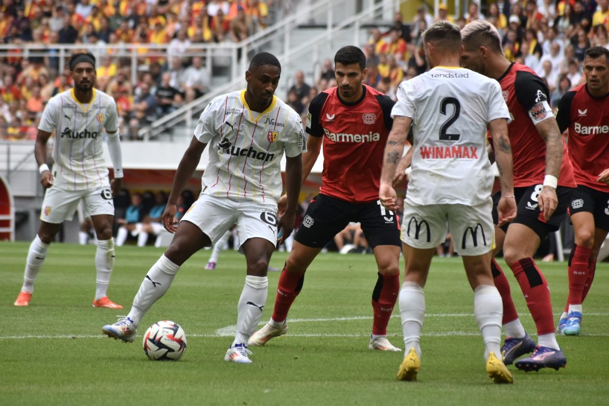 said terrier lens bayer leverkusen amical 030824