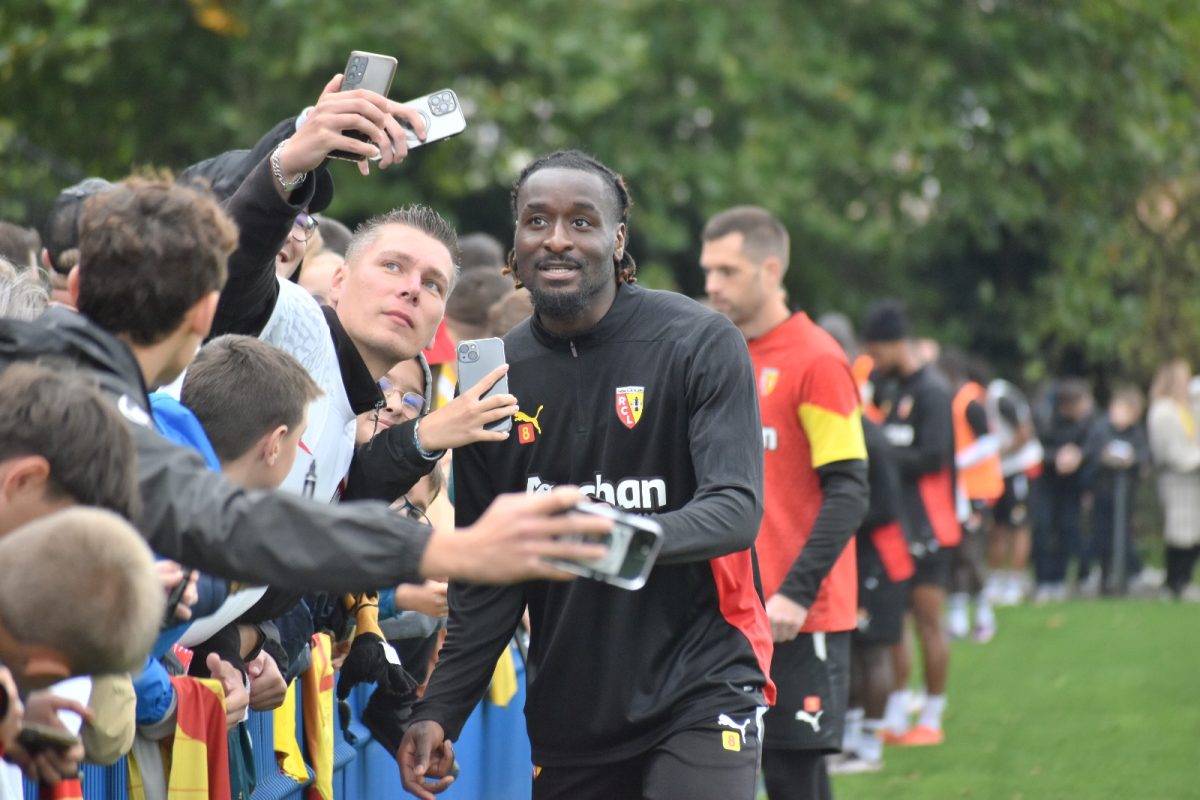 mbala nzola entraînement public